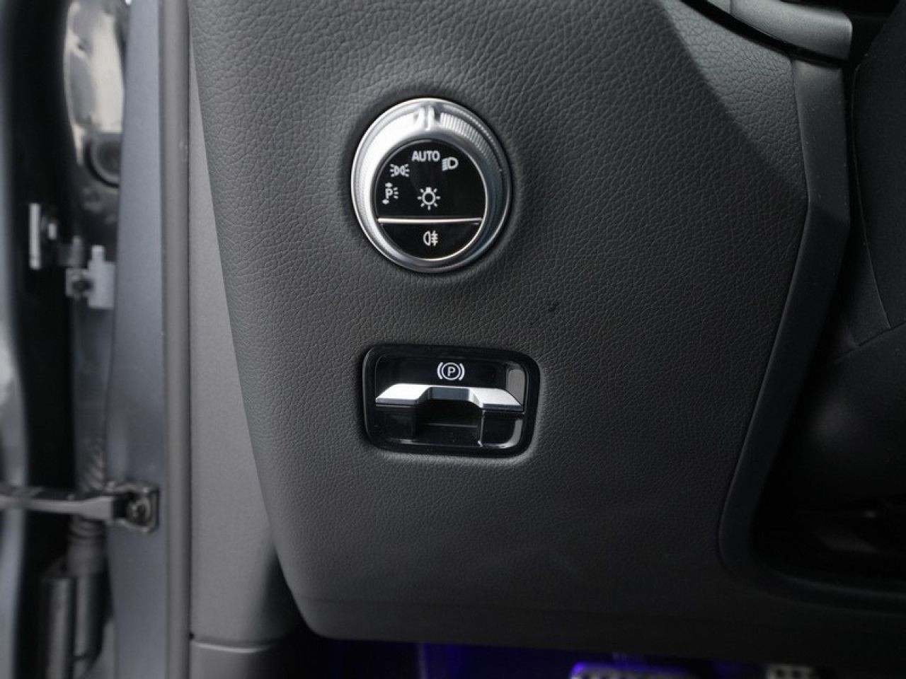 Imagem do veículo 15 / 20