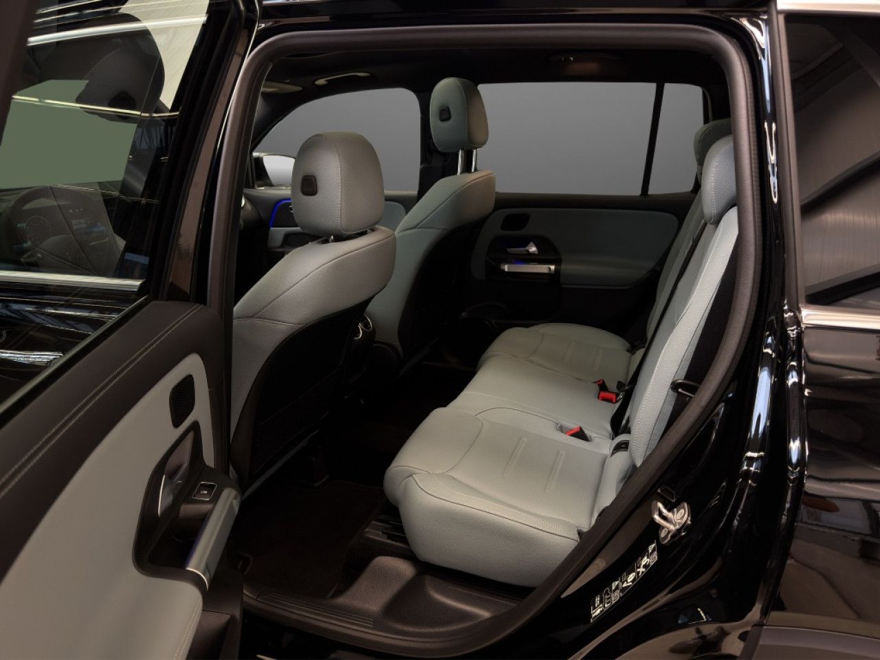 Mercedes-Benz GLB – Bild 8