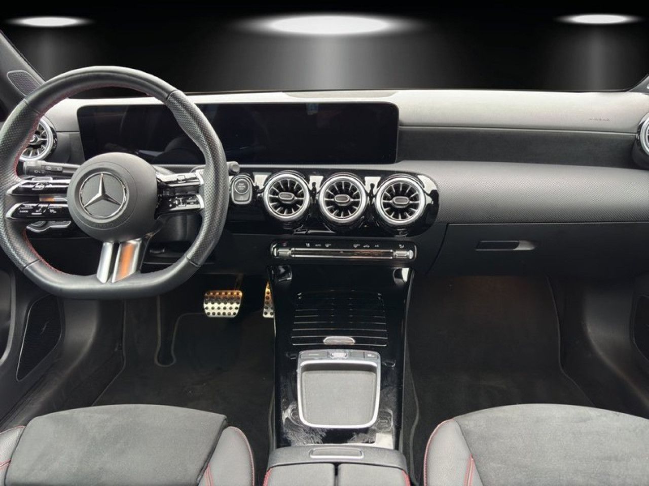 Mercedes-Benz A-Klasse – Bild 11