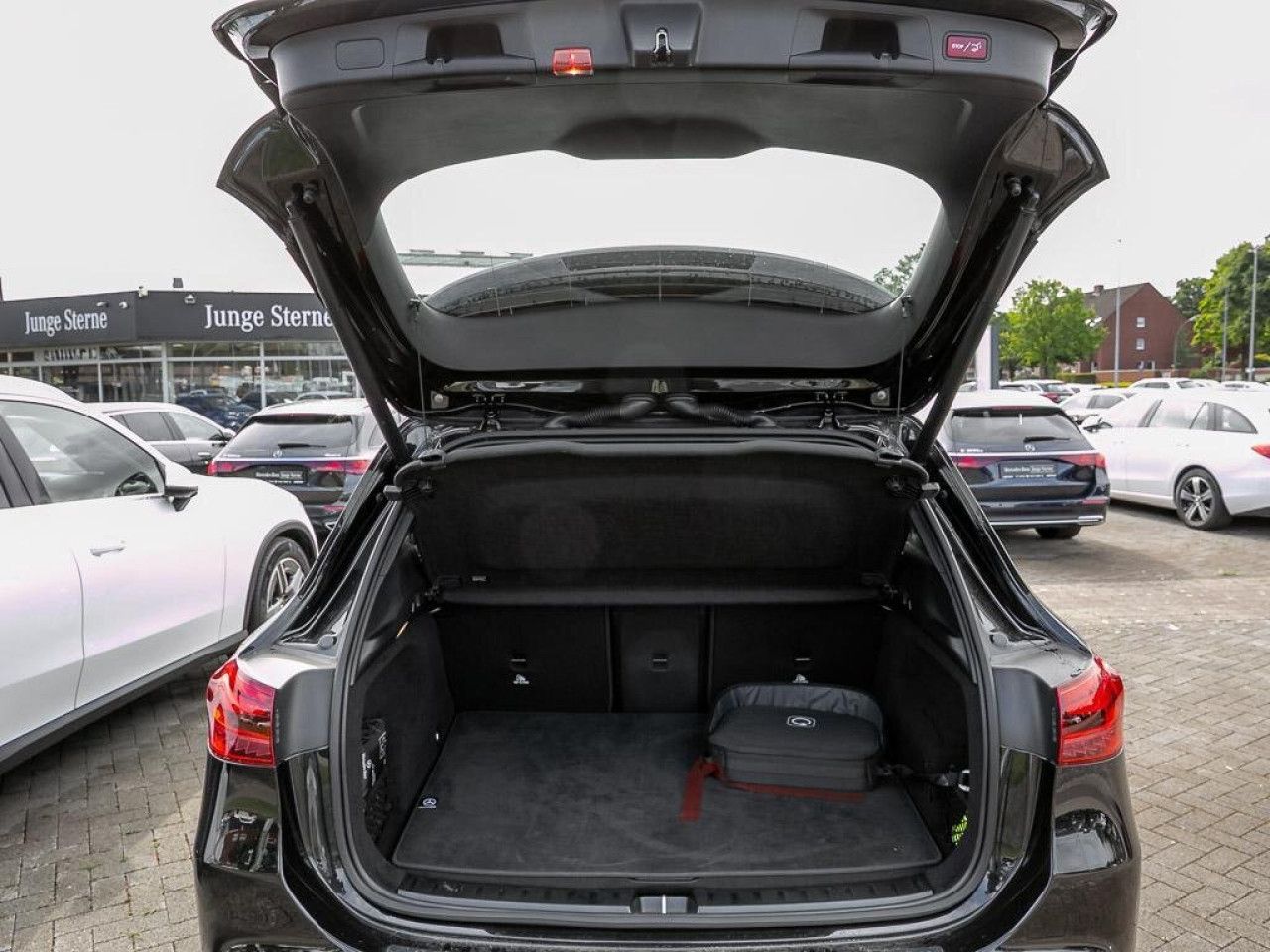 Mercedes-Benz EQA – Bild 10