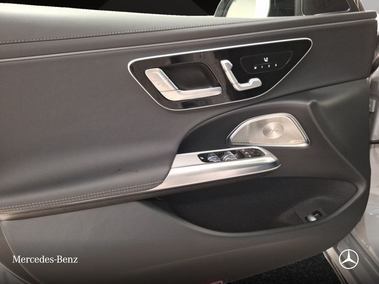 Mercedes-Benz E-Klasse – Bild 14
