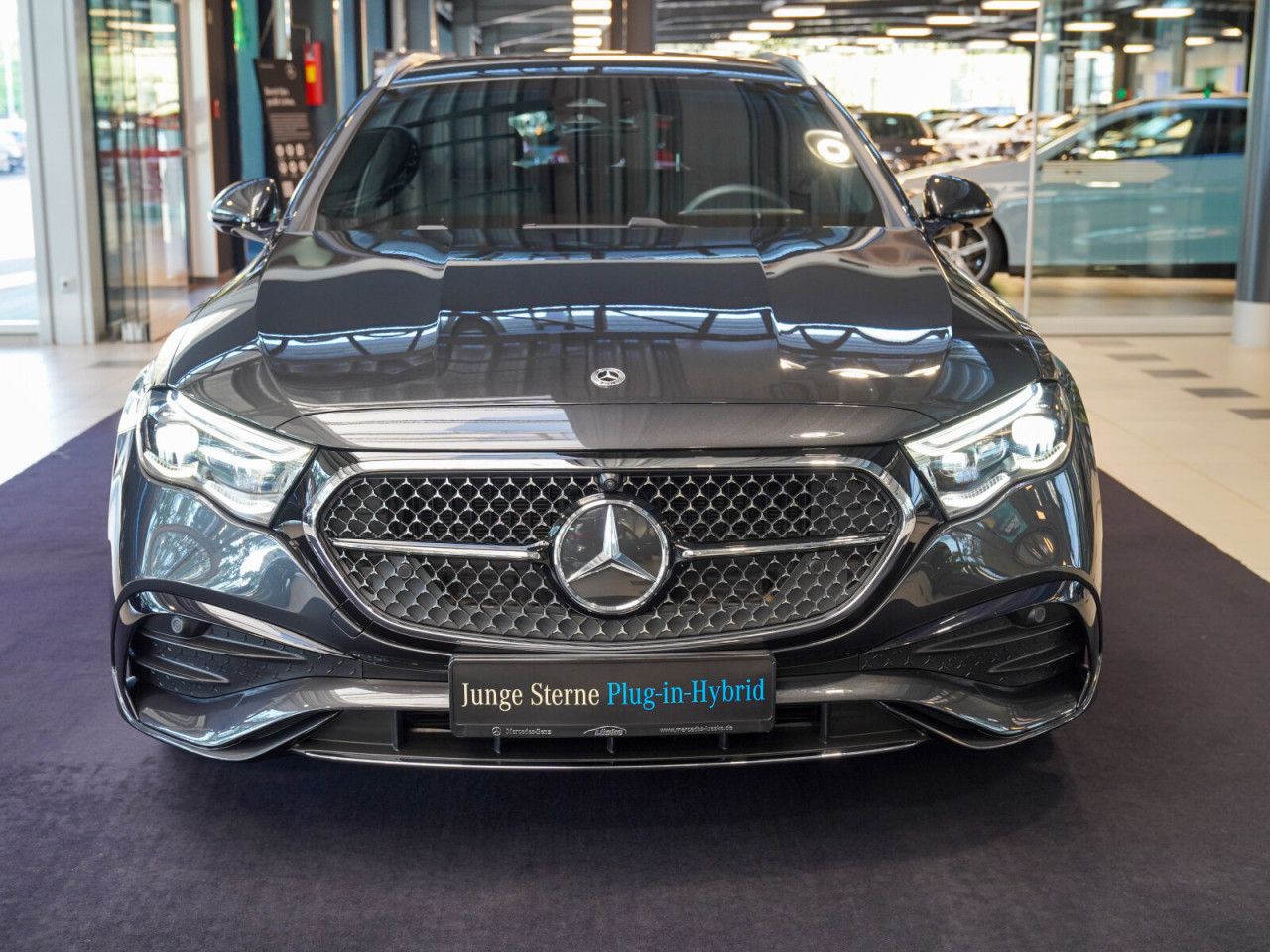 Mercedes-Benz E-Klasse – Bild 9