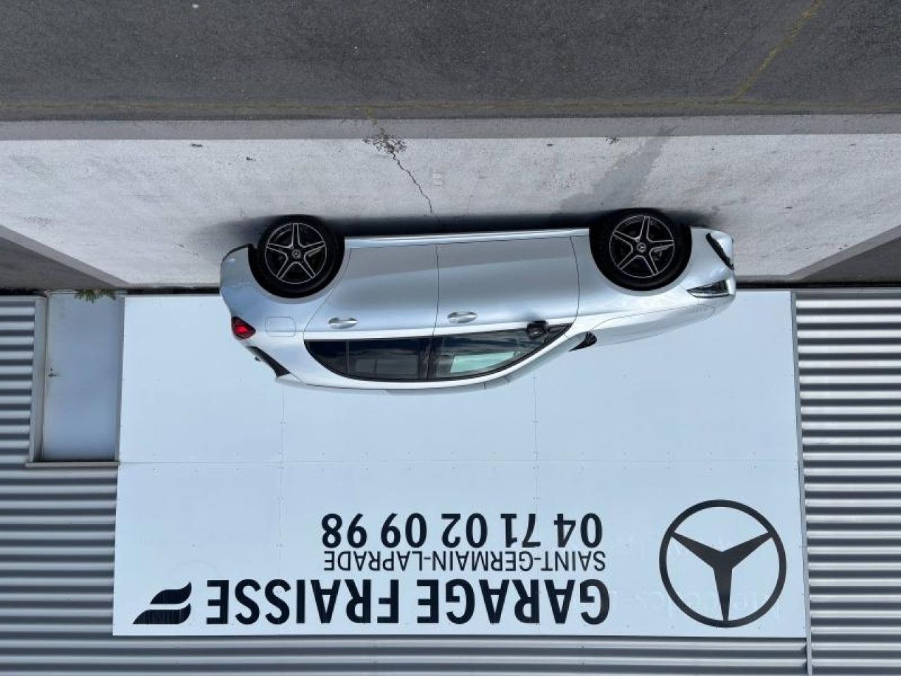 Photo du v&eacute;hicule 3 / 18