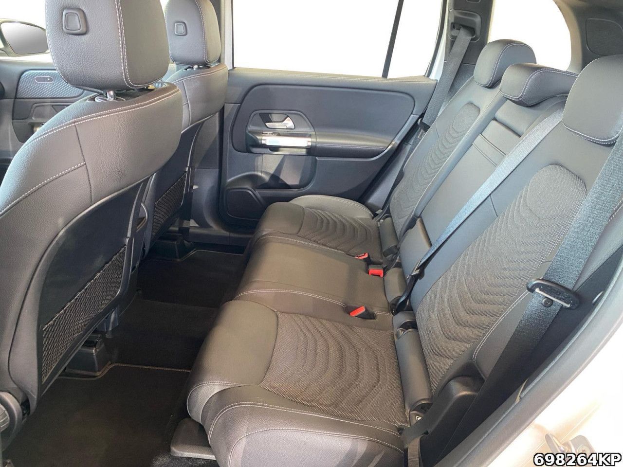 Mercedes-Benz GLB – Bild 11