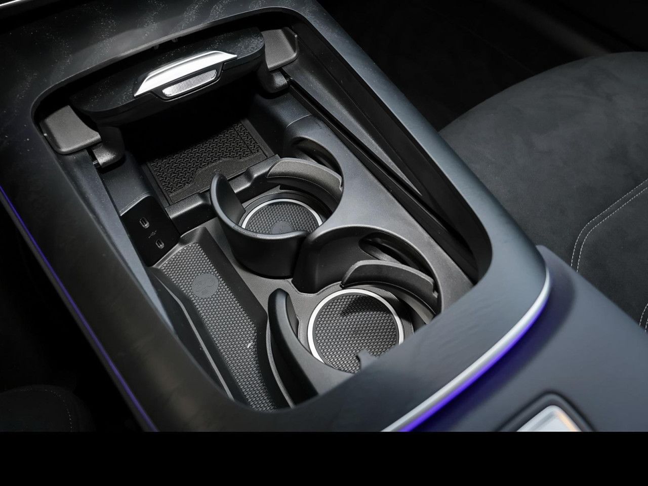 Mercedes-Benz E-Klasse – Bild 14