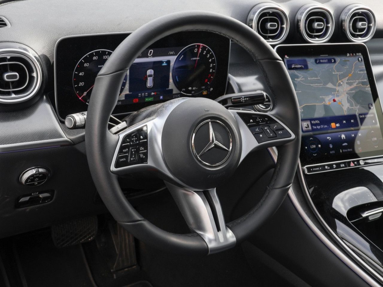 Mercedes-Benz GLC – Bild 17