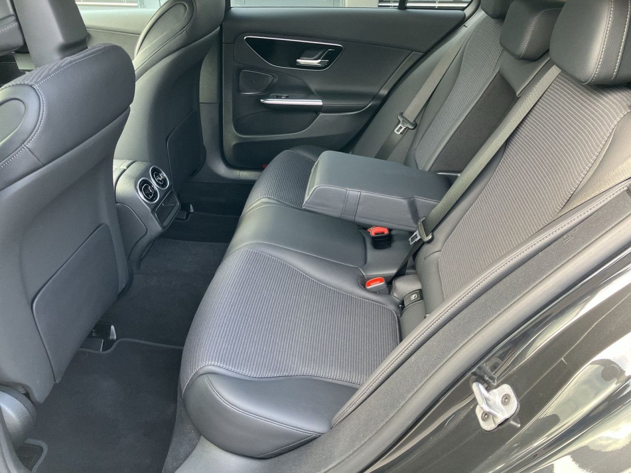 Fahrzeugbild 18 / 21