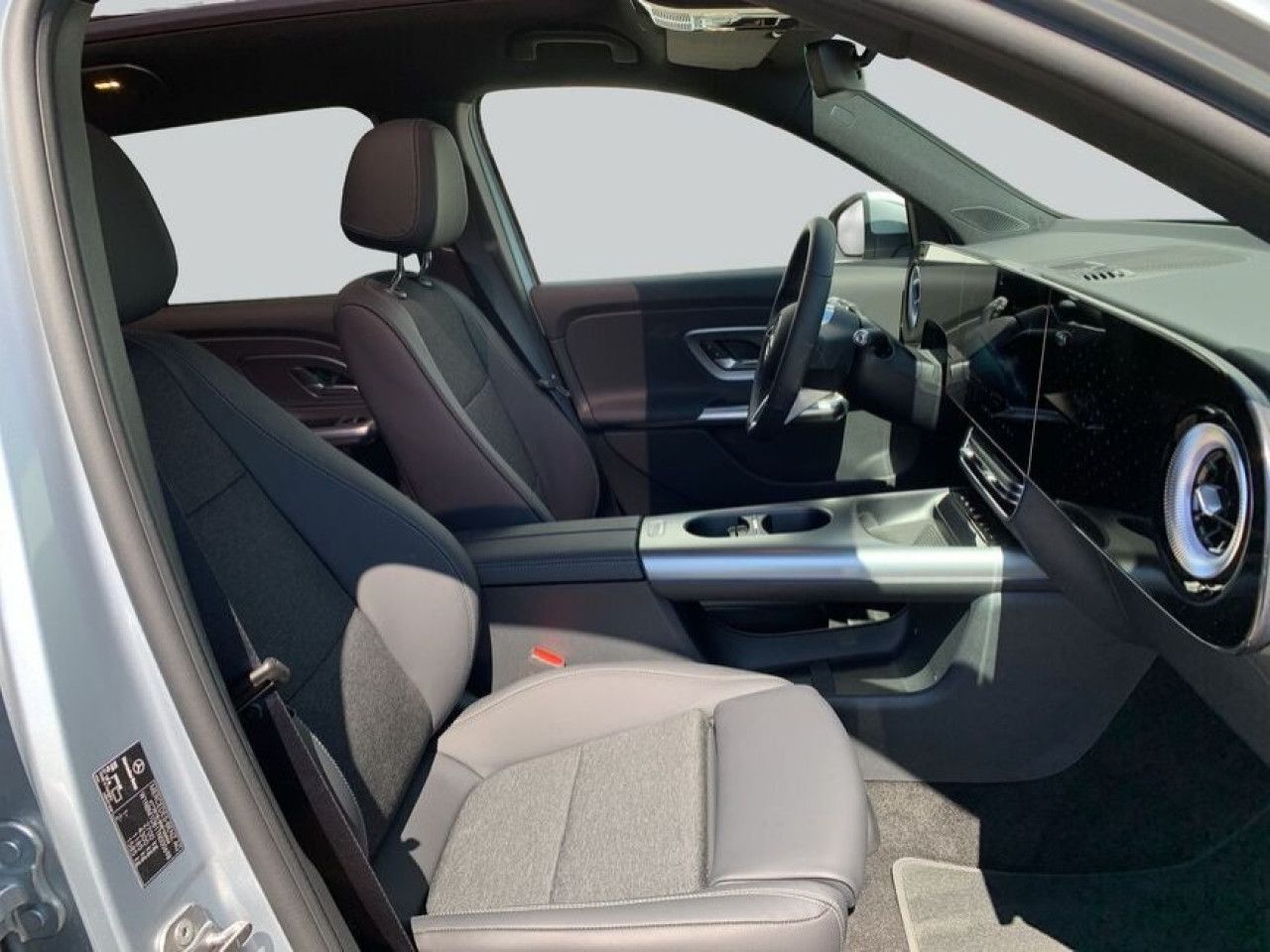 Mercedes-Benz GLB – Bild 13
