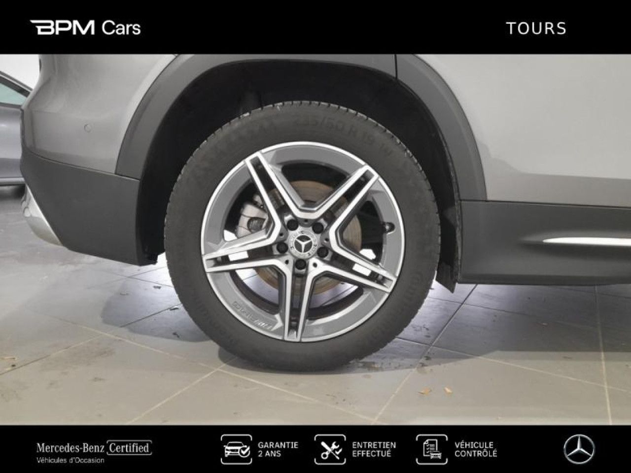 Photo du v&eacute;hicule 16 / 18