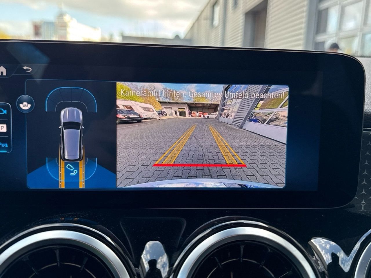 Mercedes-Benz GLB – Bild 19