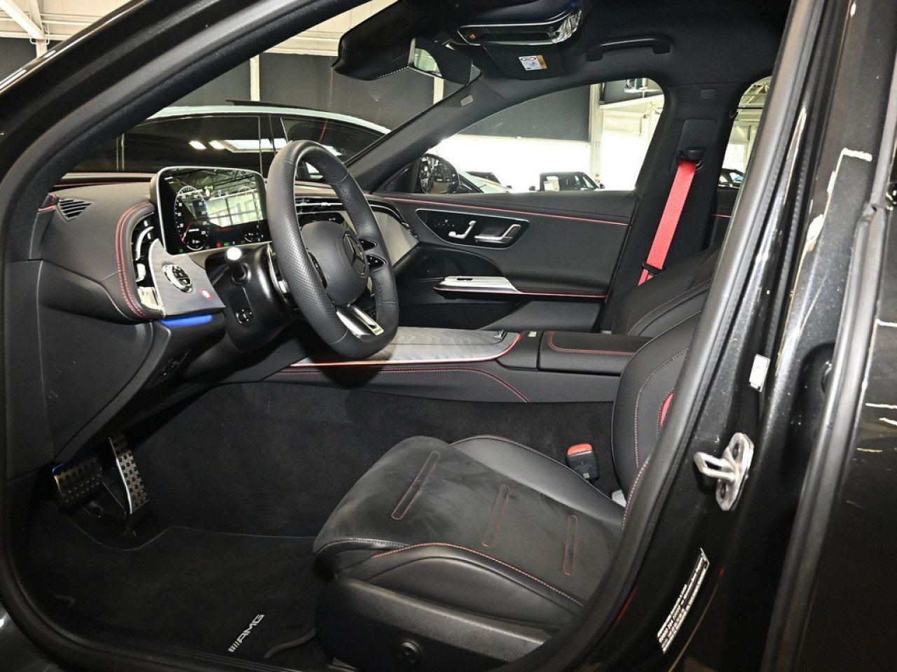 Mercedes-Benz E-Klasse – Bild 12