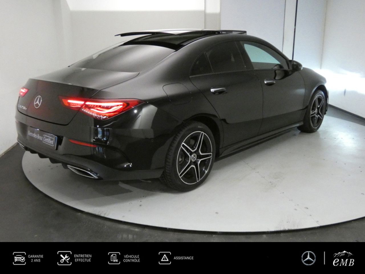 Photo du v&eacute;hicule 4 / 18