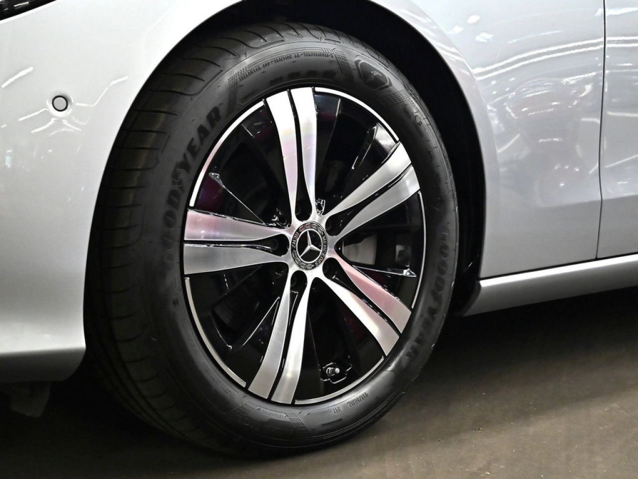 Mercedes-Benz C-Klasse – Bild 9