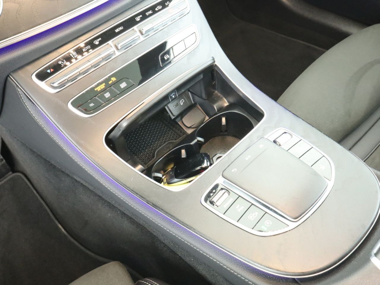 Mercedes-Benz E-Klasse – Bild 15