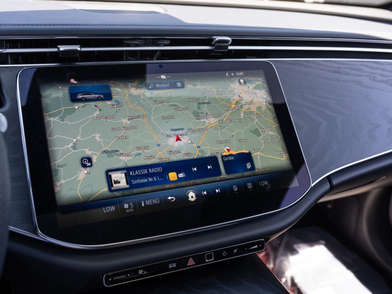 Mercedes-Benz E-Klasse – Bild 13