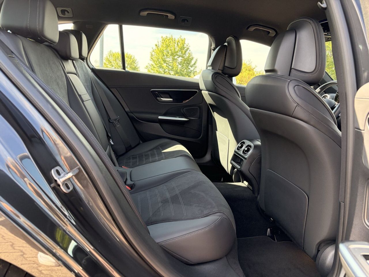 Mercedes-Benz C-Klasse – Bild 17