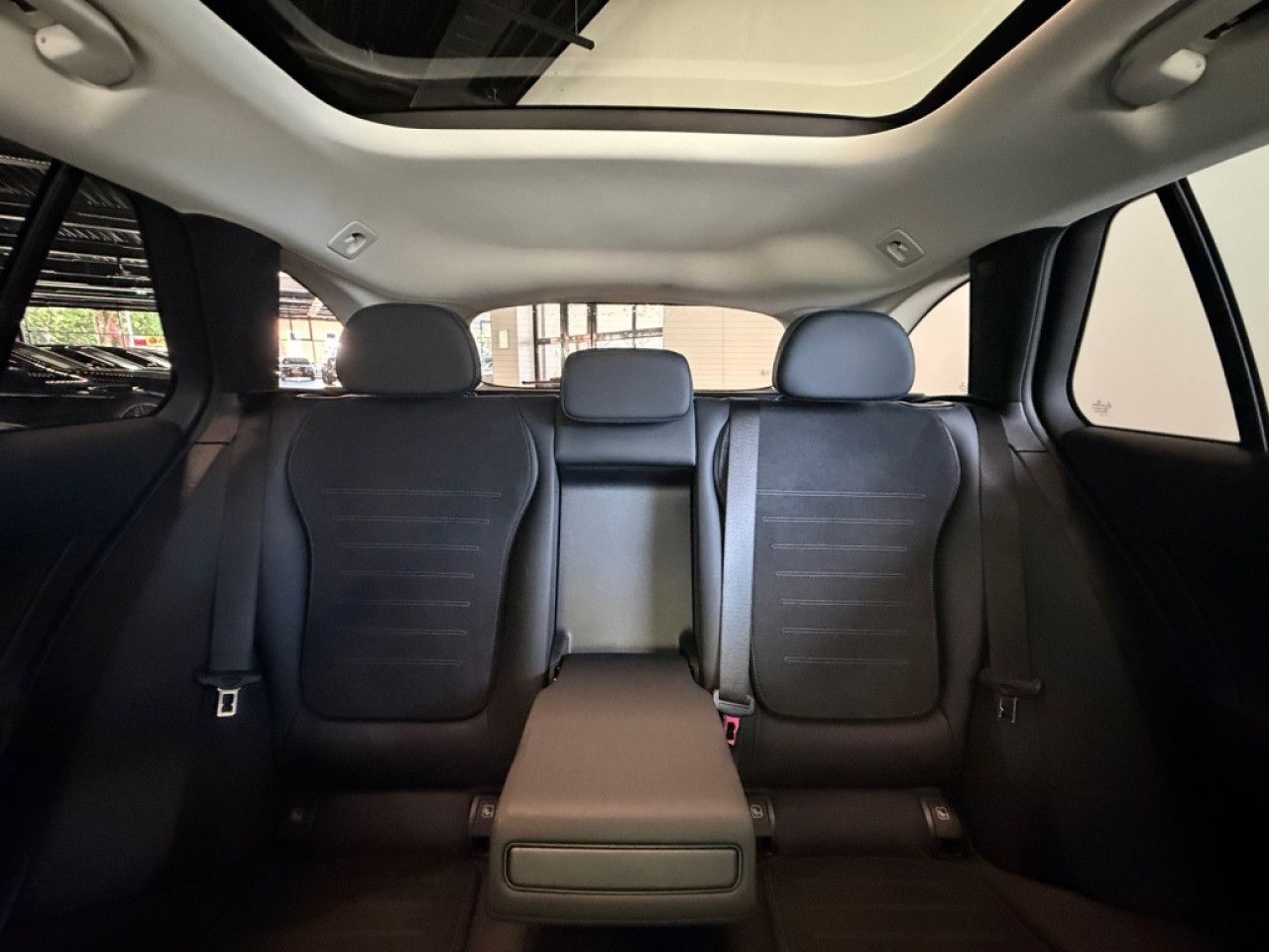 Mercedes-Benz C-Klasse – Bild 21