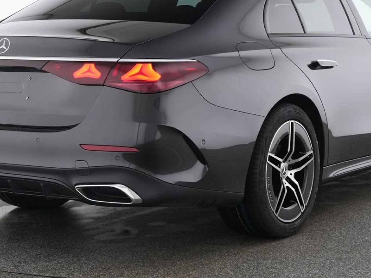 Mercedes-Benz E-Klasse – Bild 3