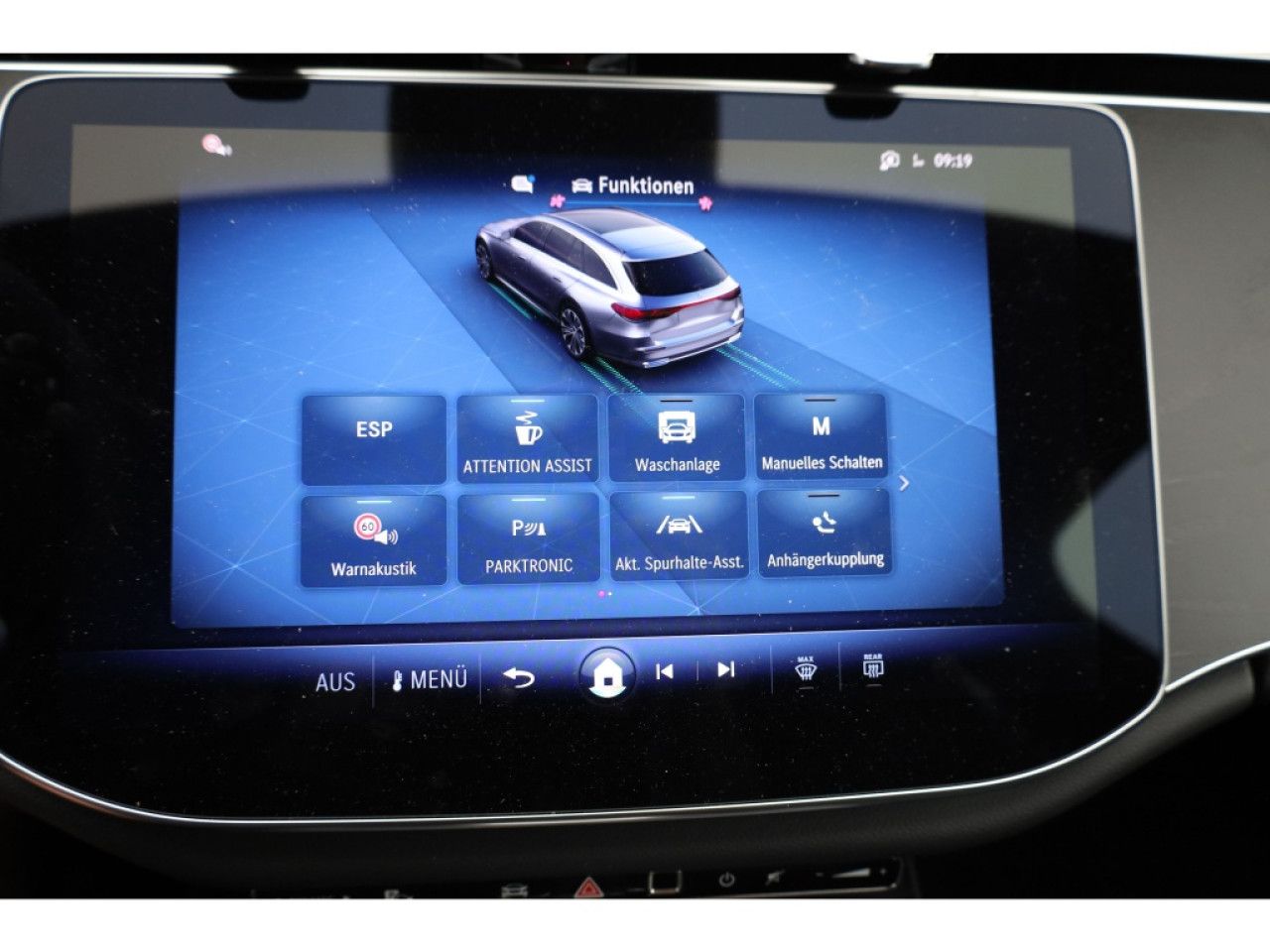 Mercedes-Benz E-Klasse – Bild 18