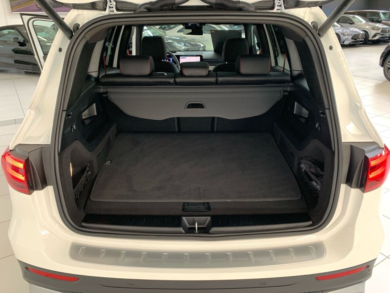 Mercedes-Benz GLB – Bild 12