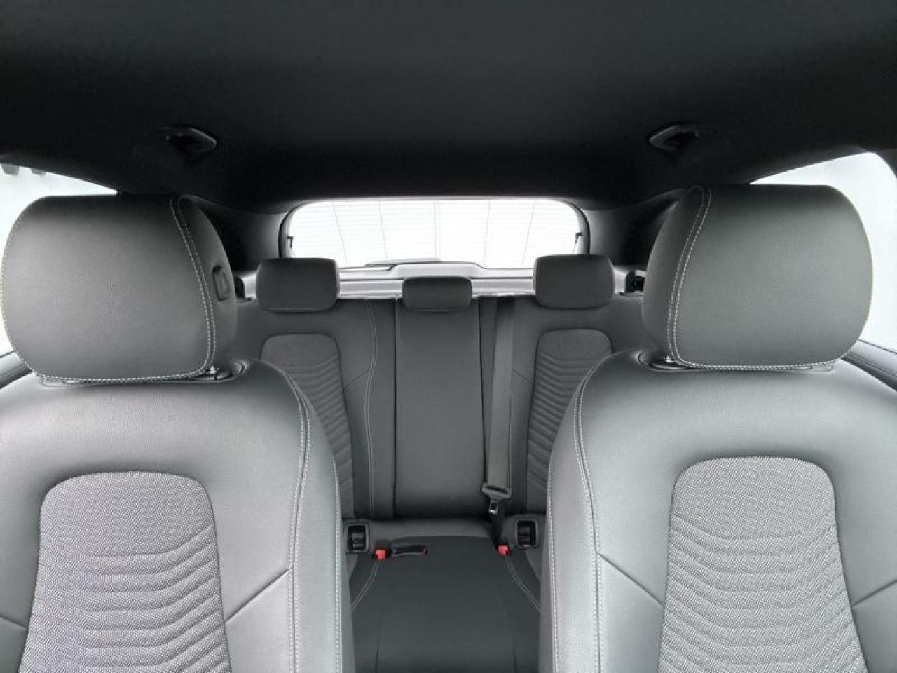 Photo du v&eacute;hicule 12 / 18