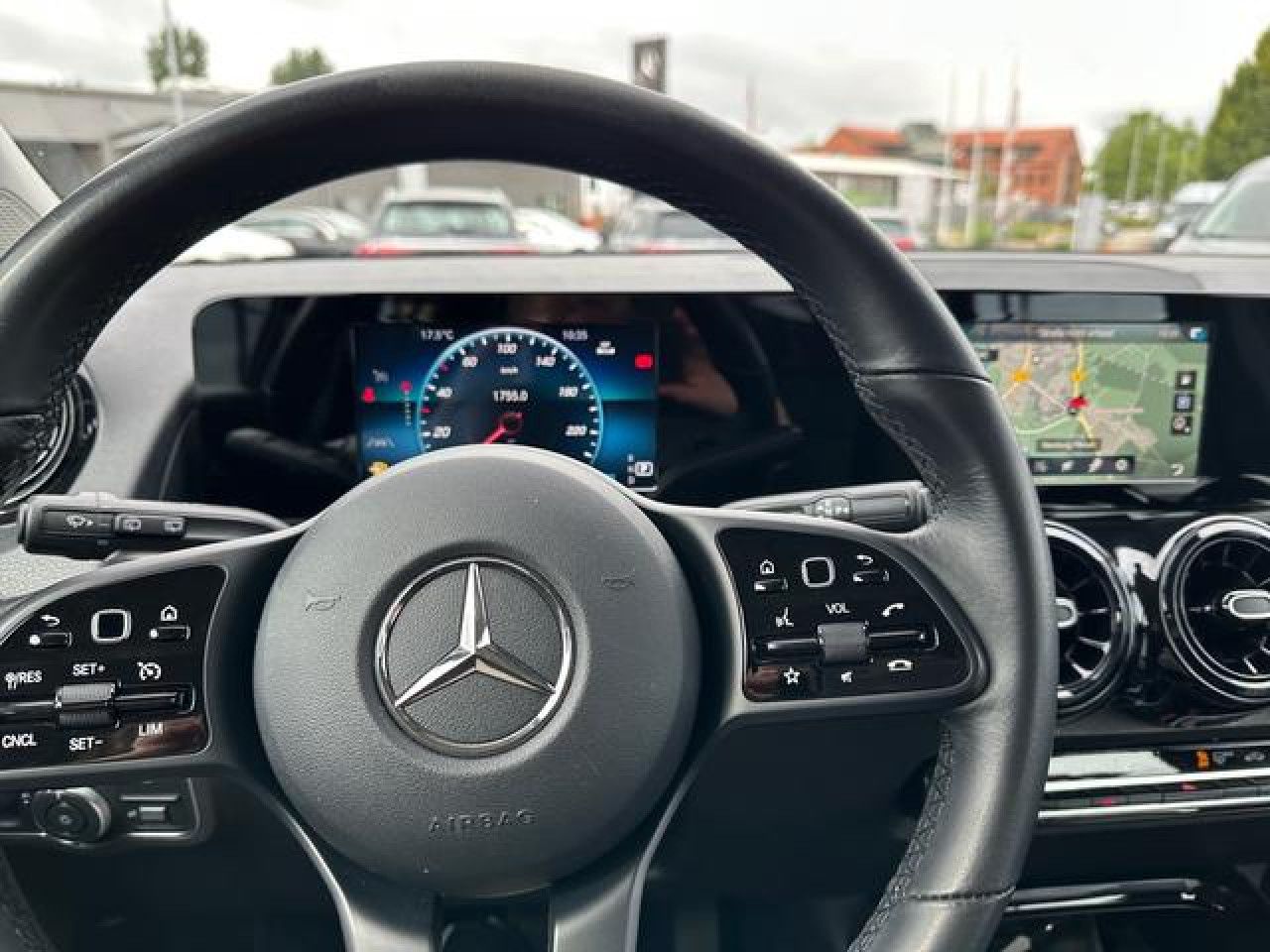 Fahrzeugbild 13 / 18