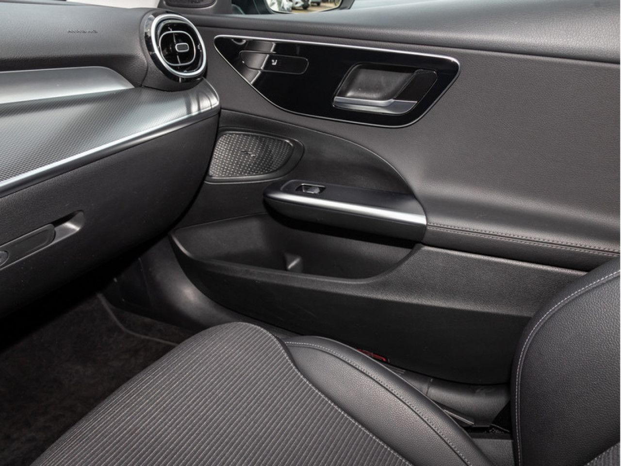 Mercedes-Benz C-Klasse – Bild 15