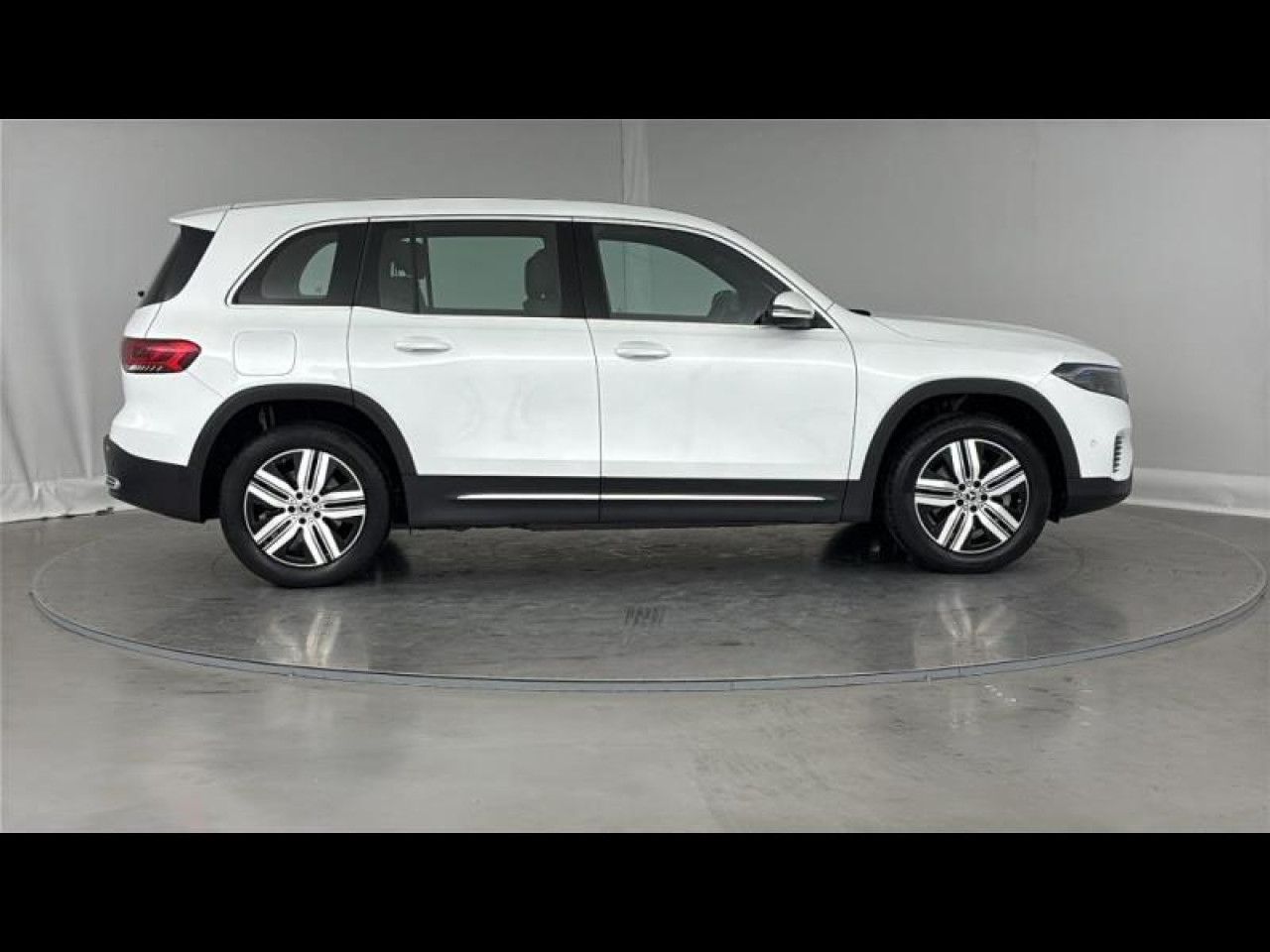 Photo du v&eacute;hicule 4 / 18