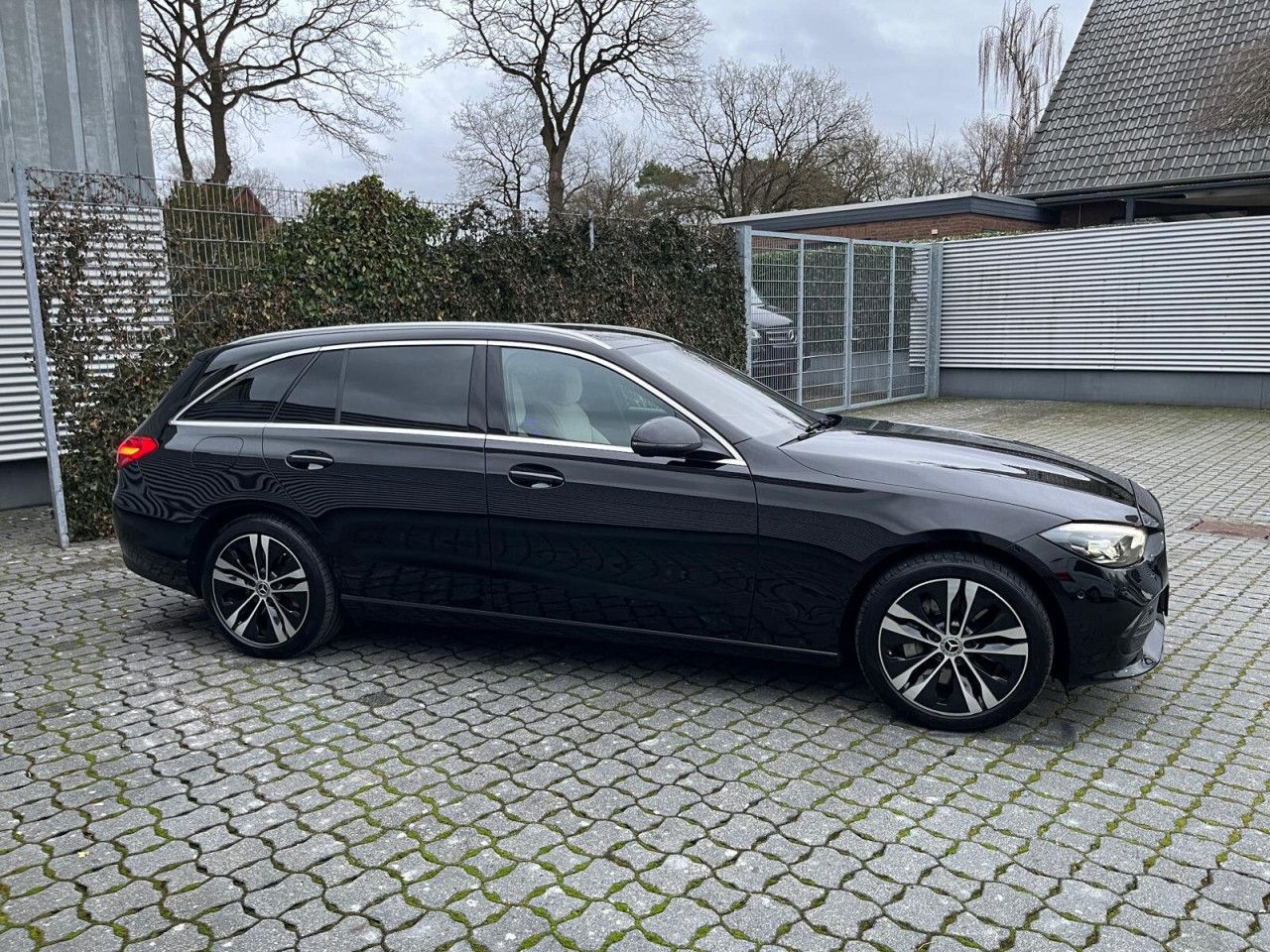 Mercedes-Benz C-Klasse – Bild 21