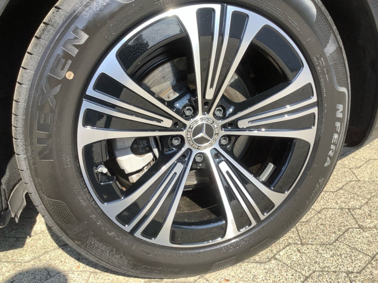 Mercedes-Benz E-Klasse – Bild 26