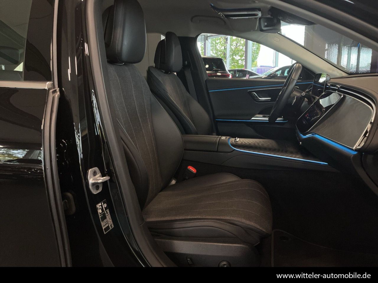 Mercedes-Benz E-Klasse – Bild 17