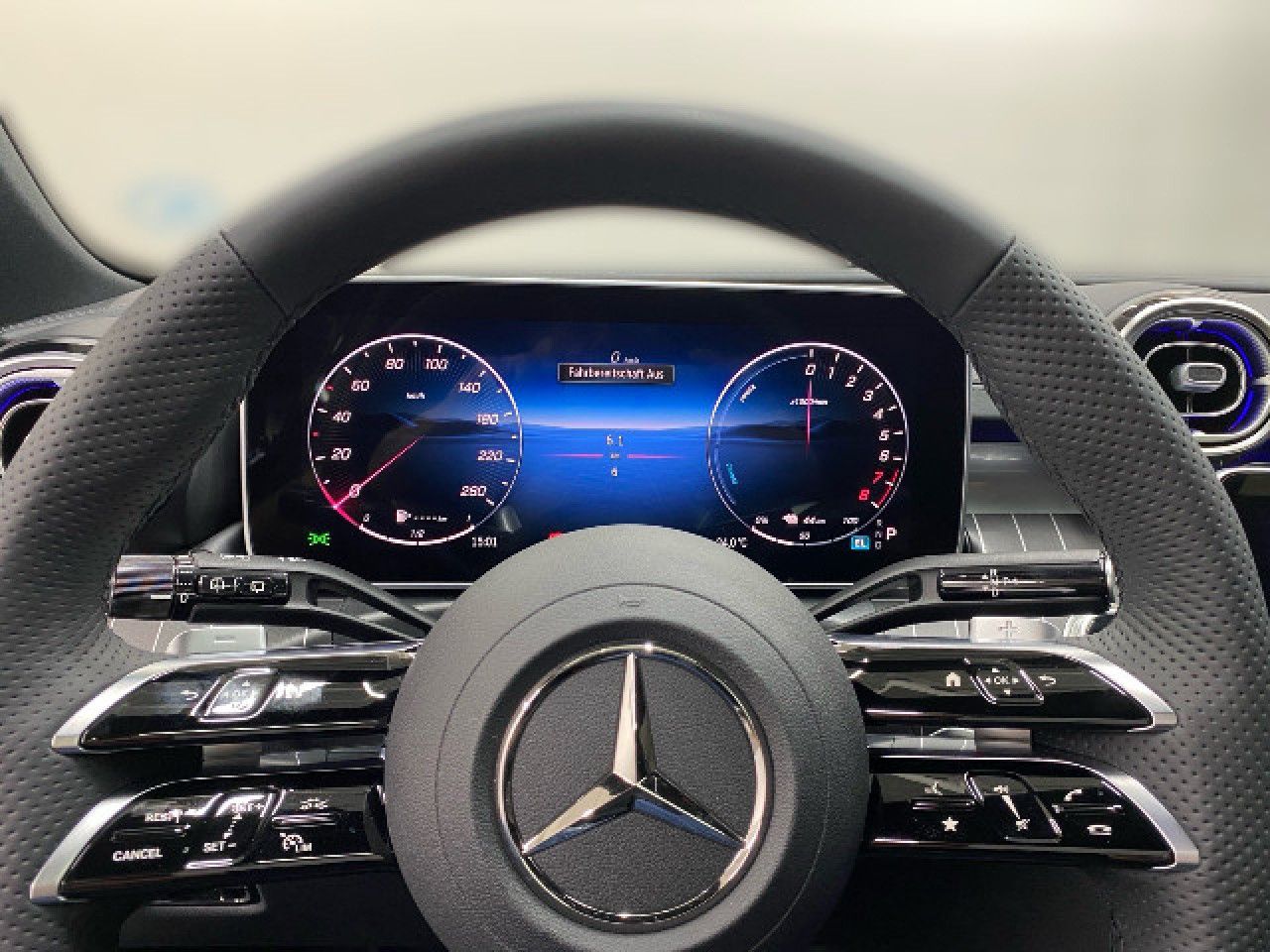 Mercedes-Benz C-Klasse – Bild 8