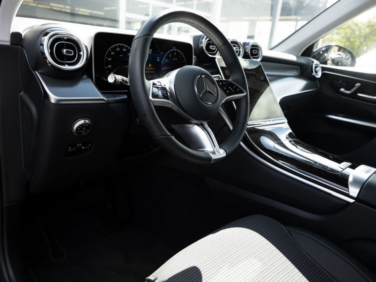 Mercedes-Benz GLC – Bild 20