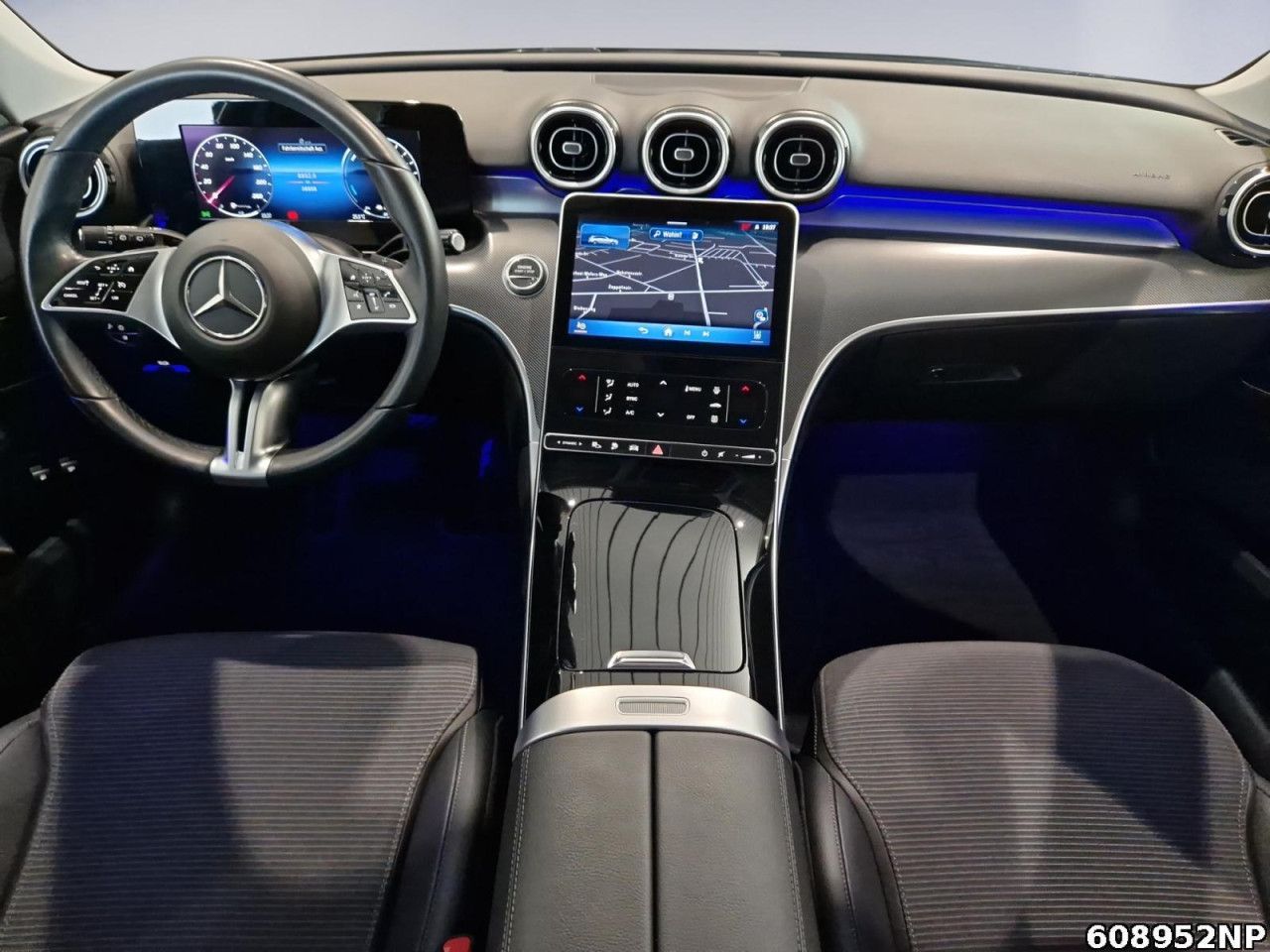 Mercedes-Benz C-Klasse – Bild 8