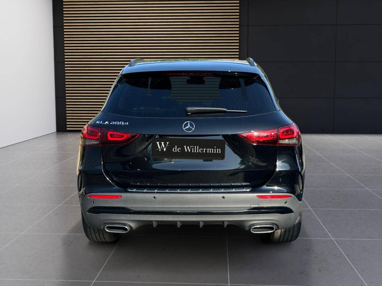 Photo du v&eacute;hicule 6 / 18