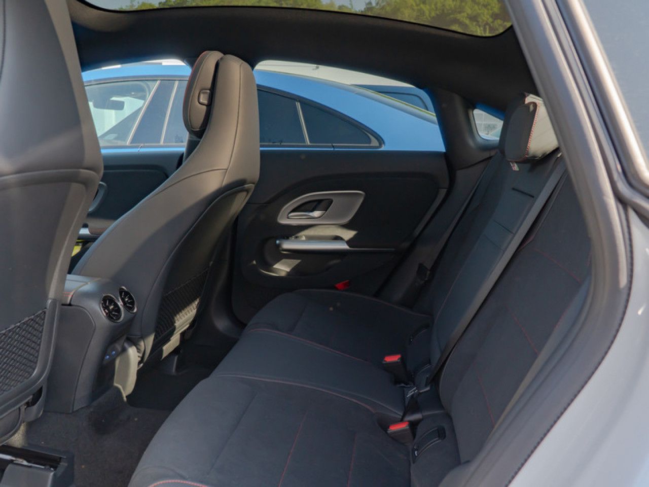 Mercedes-Benz CLA – Bild 9