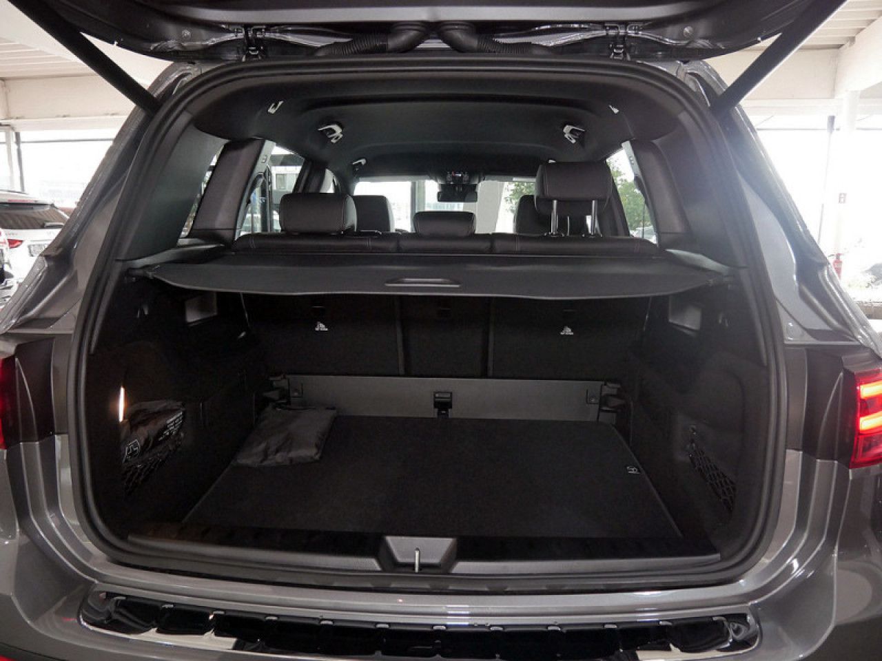 Mercedes-Benz GLB – Bild 9