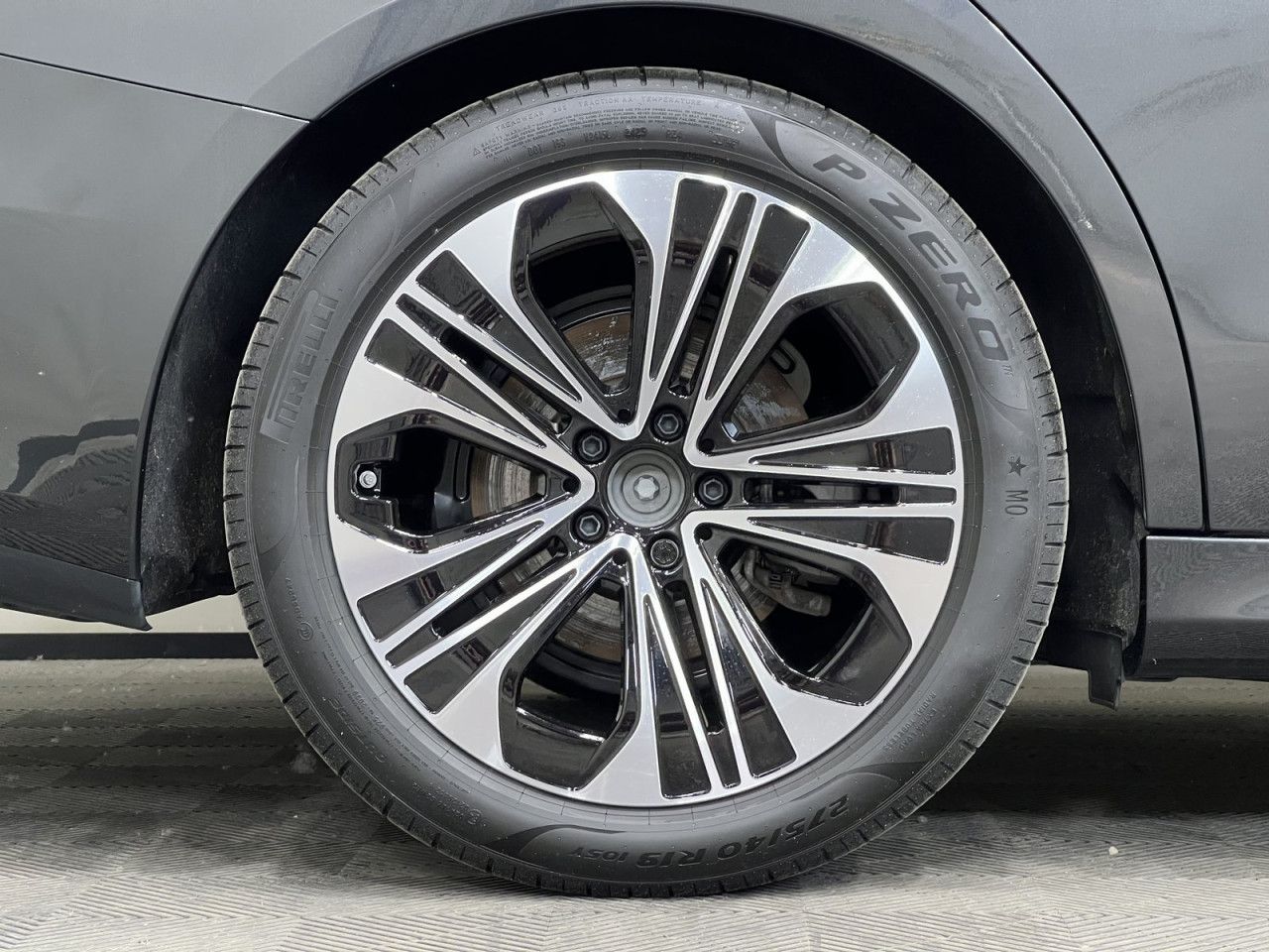 Mercedes-Benz E-Klasse – Bild 24