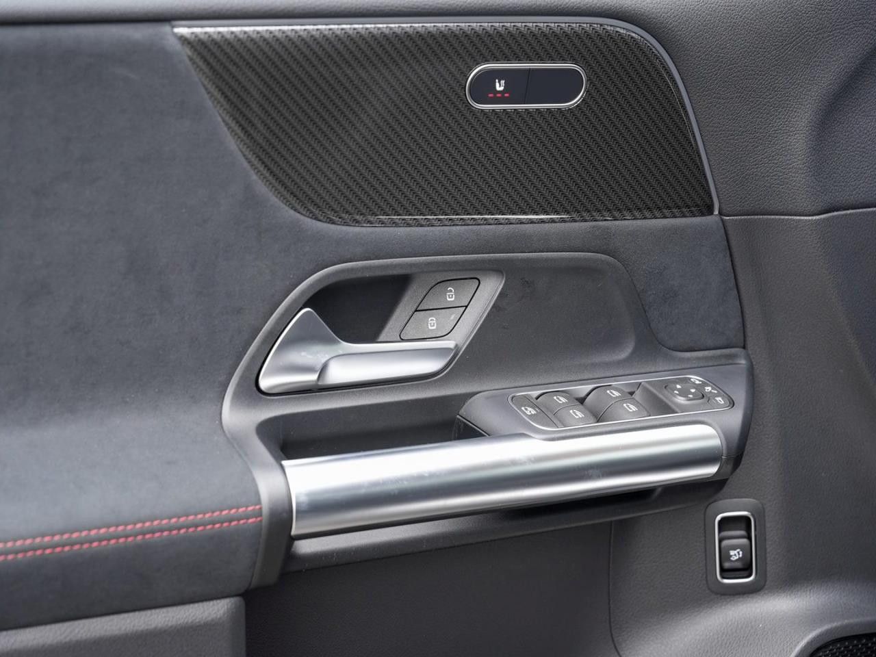 Fahrzeugbild 17 / 21