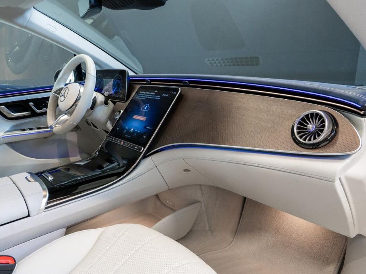 Mercedes-Benz EQE – Bild 8