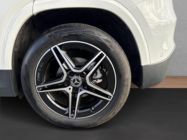 Last viewed vehicle image 3