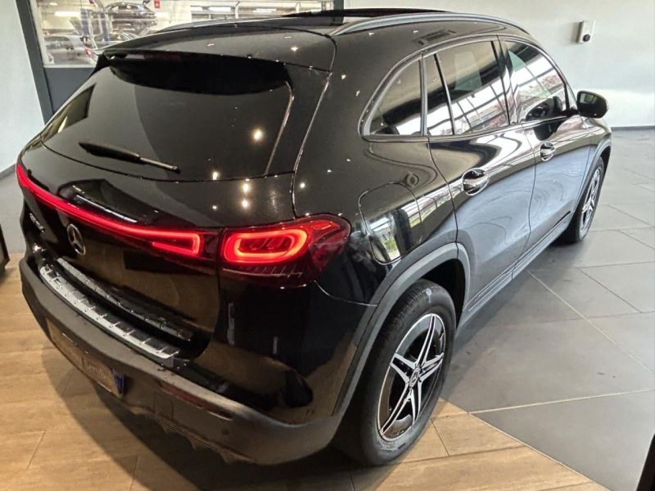 Photo du v&eacute;hicule 5 / 18