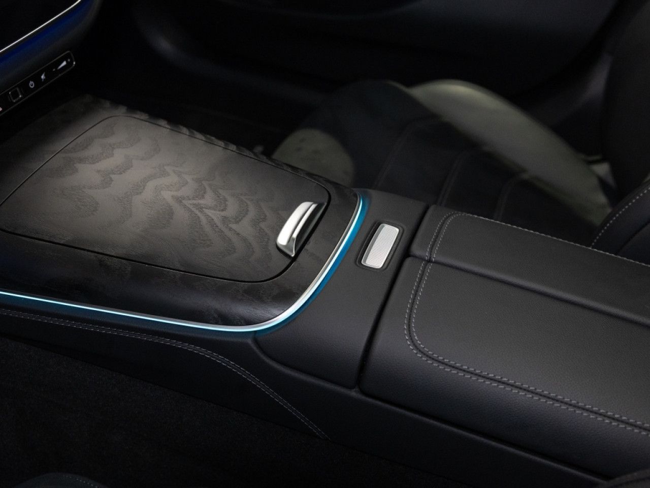 Mercedes-Benz E-Klasse – Bild 17