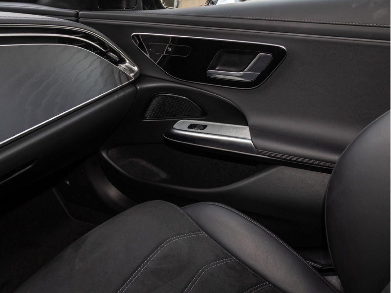Mercedes-Benz E-Klasse – Bild 14