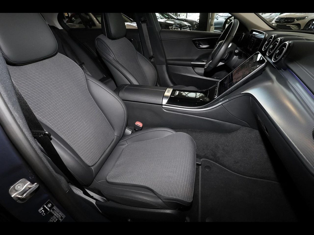 Mercedes-Benz C-Klasse – Bild 4