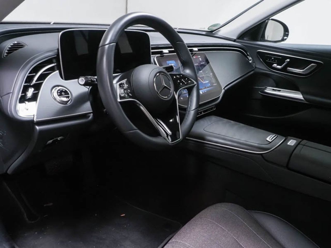 Mercedes-Benz E-Klasse – Bild 11