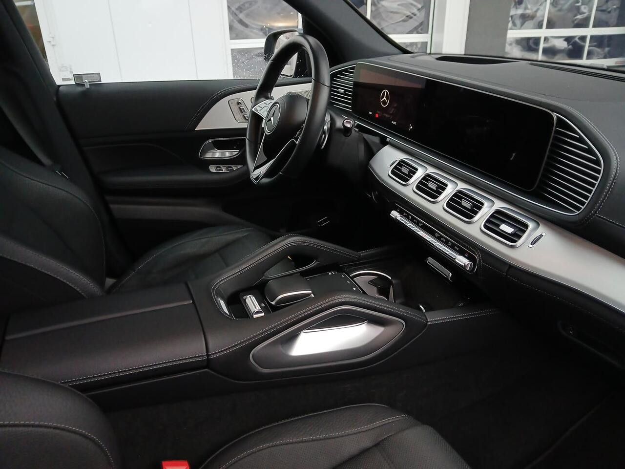 Zdjęcie pojazdu 19 / 25