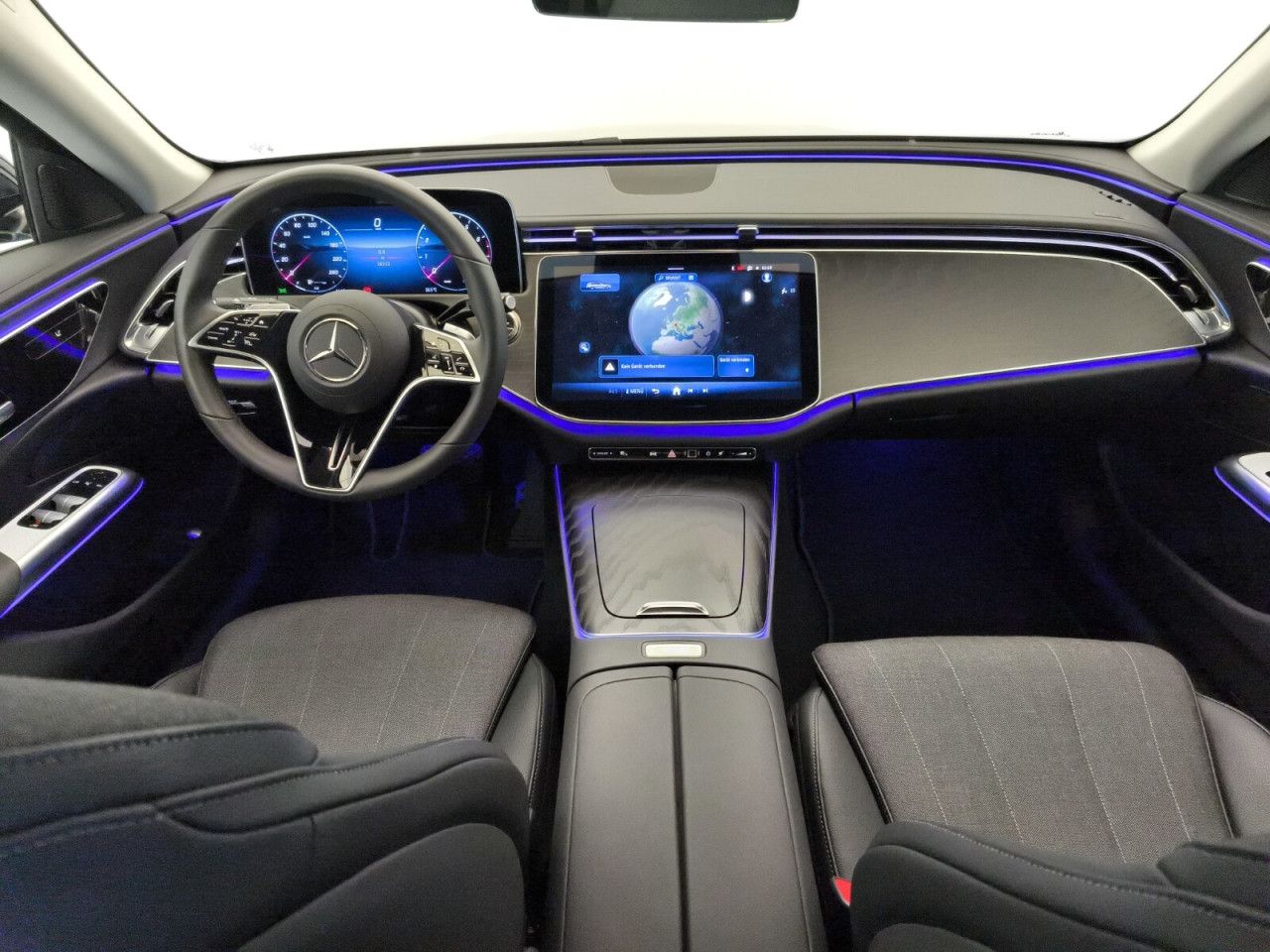Mercedes-Benz E-Klasse – Bild 18
