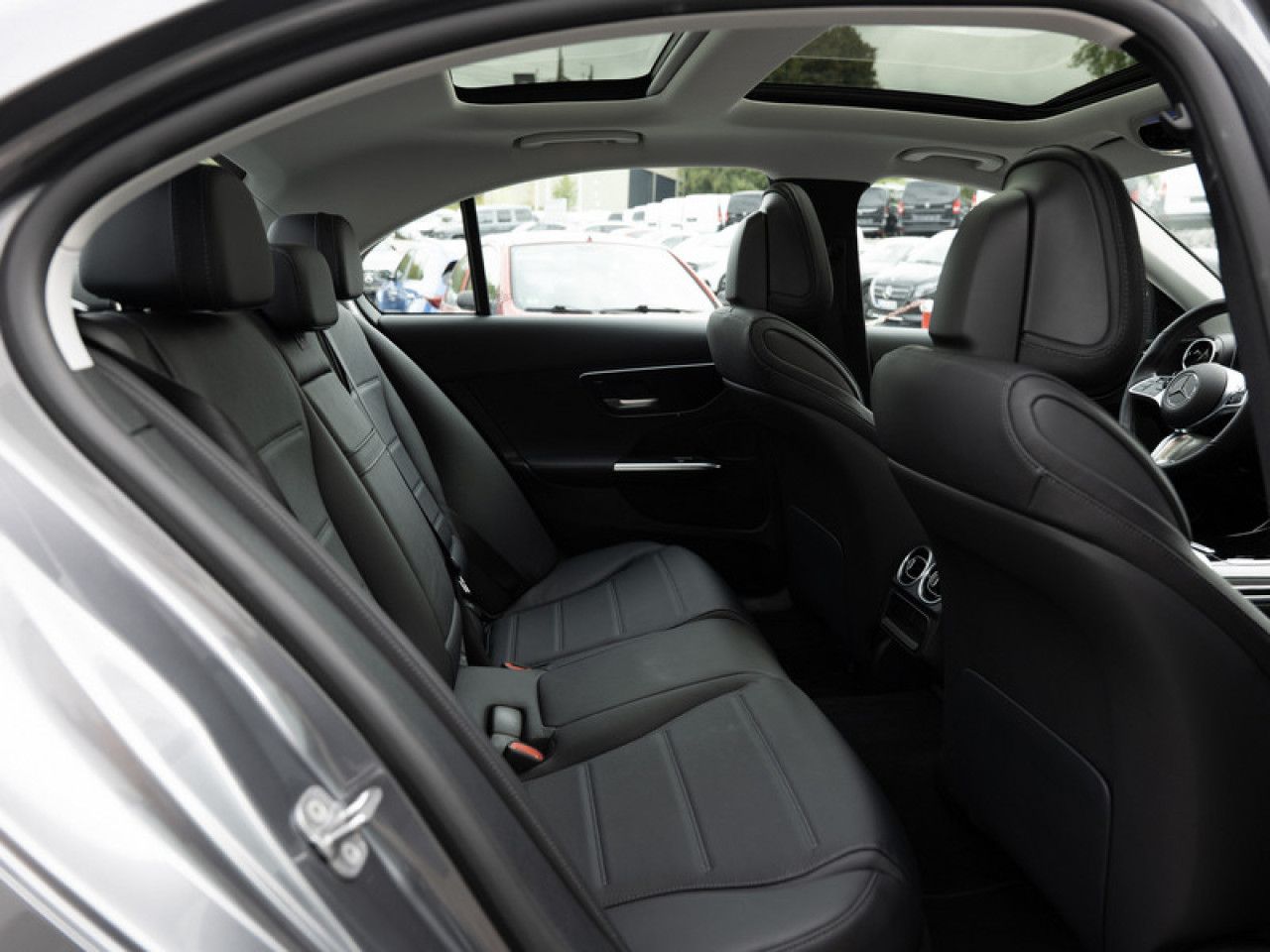Mercedes-Benz C-Klasse – Bild 4
