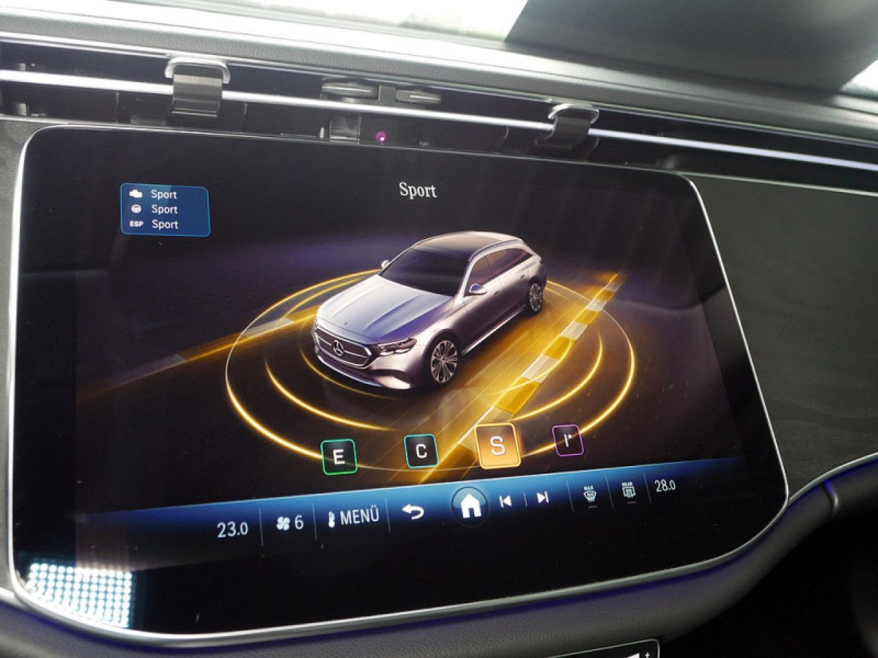 Mercedes-Benz E-Klasse – Bild 18